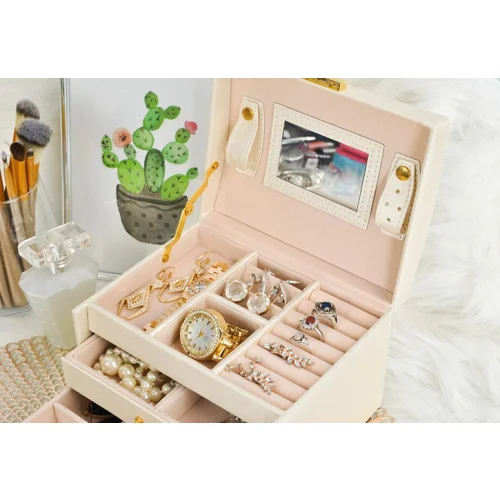 Szkatułka/ kuferek na biżuterię - beżowy