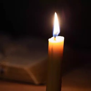 Świeca stożek biała - 1 szt.