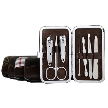 Zestaw do Manicure Pedicure 7w1 w Eleganckim Etui