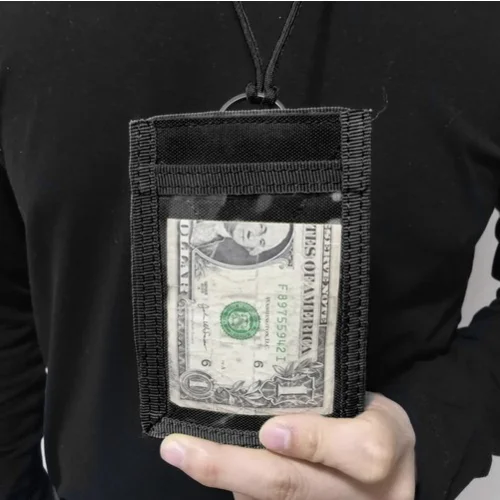 Etui/ pokrowiec na przepustkę