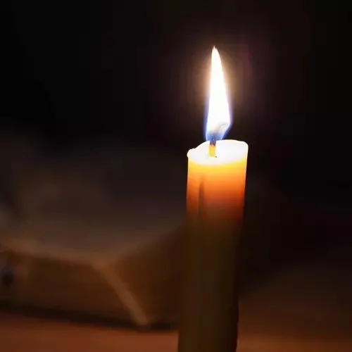 Świeca stożek biała - 1 szt.